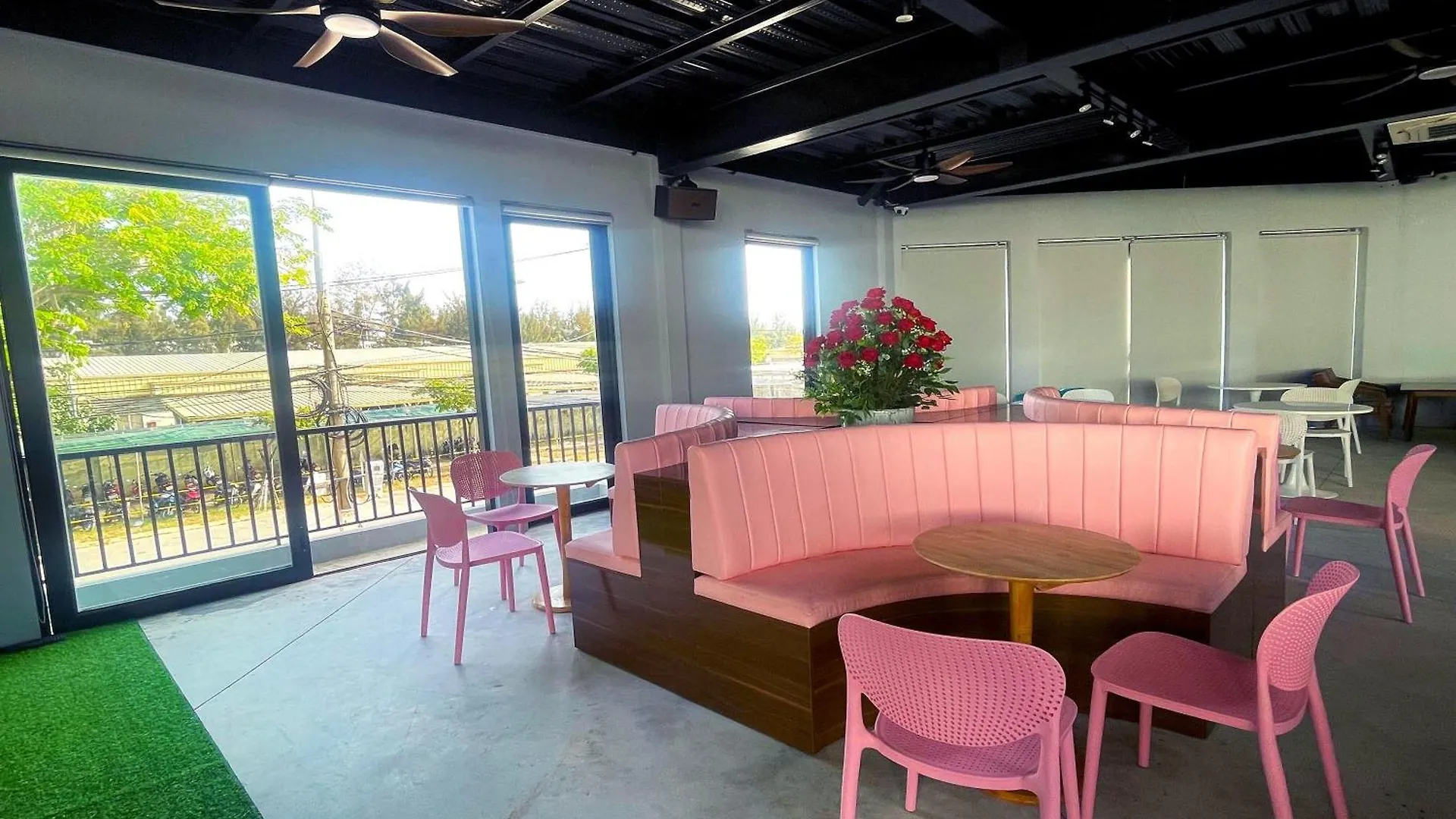 Suri Apartment & Hotel Danang ダナン市