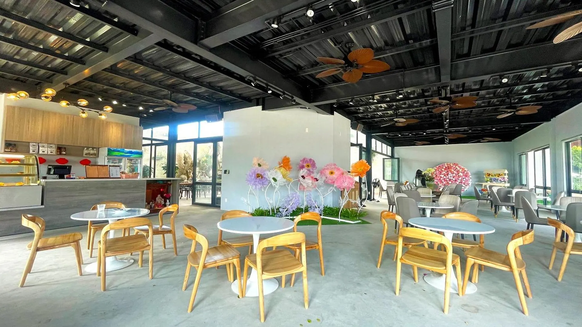 Suri Apartment & Hotel Danang Vietnam